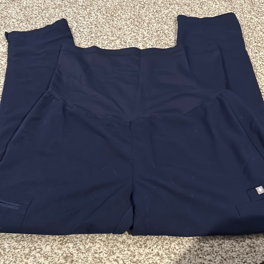 Figs Maternity scrub pants
